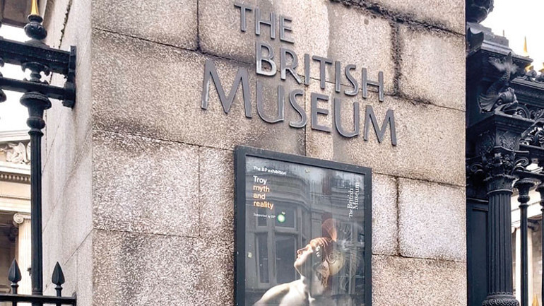 Çalıp sergilediler Uzmanlar Anavatanında olmalı dedi