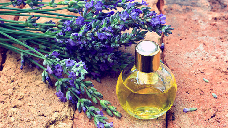 Daha Sağlıklı Bir Cilt İçin Aromaterapi