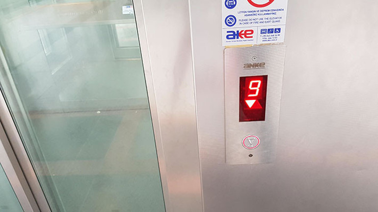 Kaderine terk edilmiş zabıta noktası