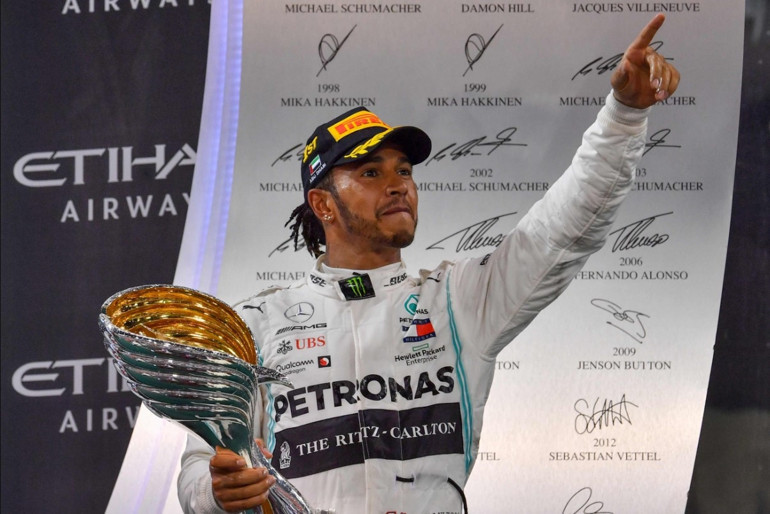 Son Dakika: Lewis Hamilton 10 sıra ceza aldı, İstanbul Park rekorunu önce kırdı, sonra geliştirdi
