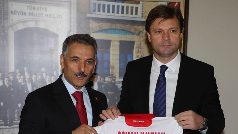 Ertuğrul Sağlam: En büyük hayalim, Samsunsporu 6. şampiyon yapmaktır