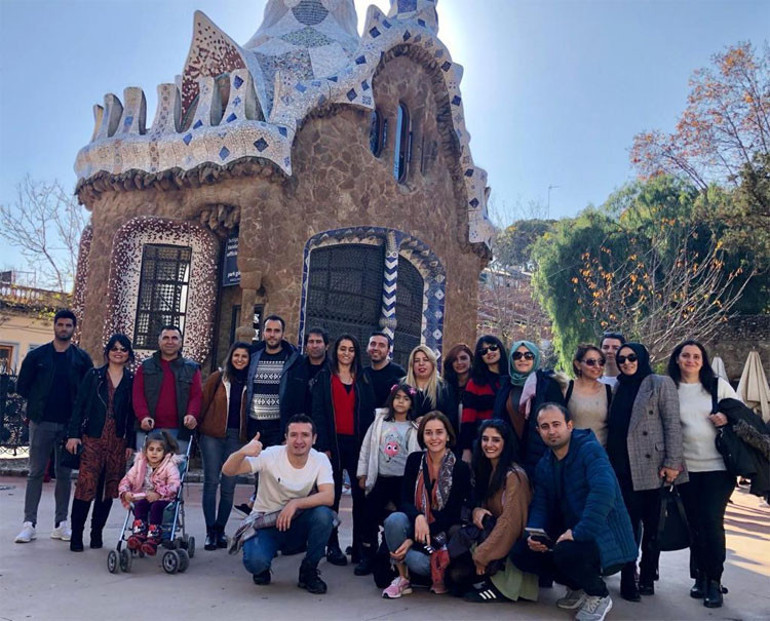 Vali Sonel sözünü tuttu Öğretmenler Barcelona’yı doyasıya gezdi…