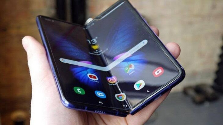 Motorola Razr mı yoksa Samsung Galaxy Fold mu