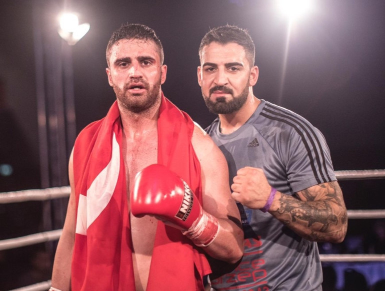 Dünya şampiyonu kick boksçumuz Mücahit Kulak ringe çıkıyor