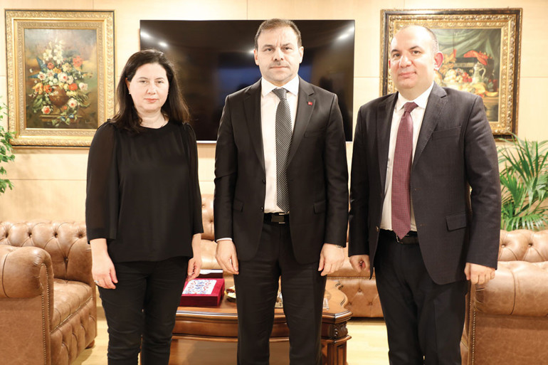 FETÖ 10 milyar dolarlık yapıyla finanse ediliyordu