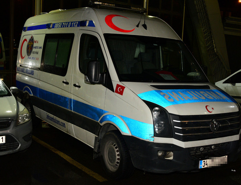 Cem Yılmazdan ambulans tedbiri