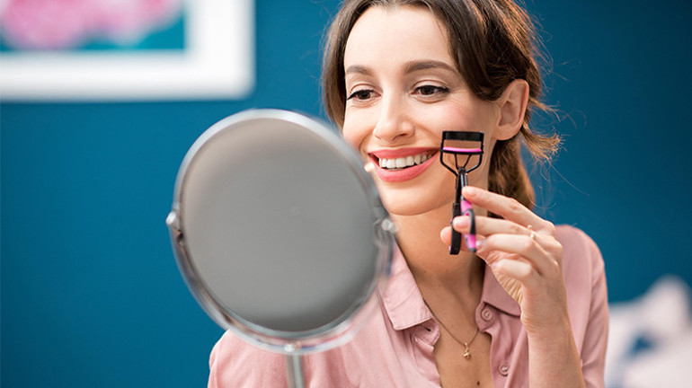 Hızlıca Makyaj Yapma Taktikleri