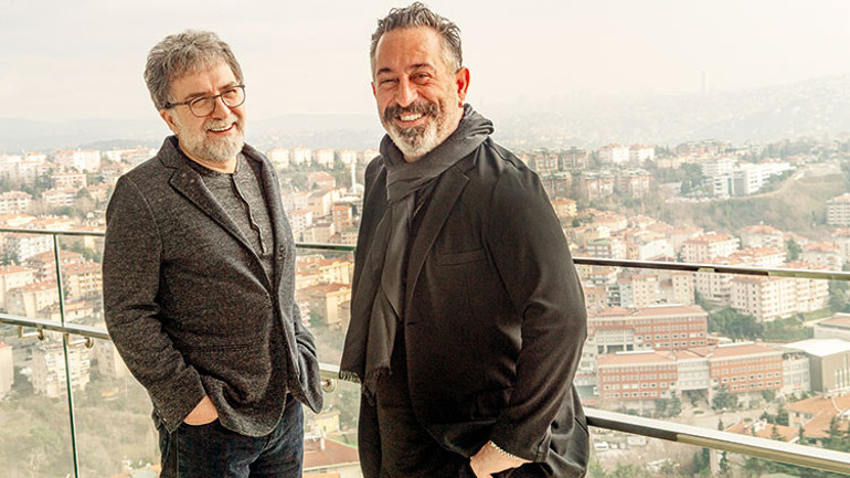 Cem Yılmaz, Ahmet Hakanın sorularını yanıtladı: Önce komi sonra komik