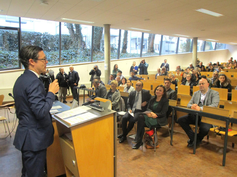 Eğitim fuarına büyük ilgi