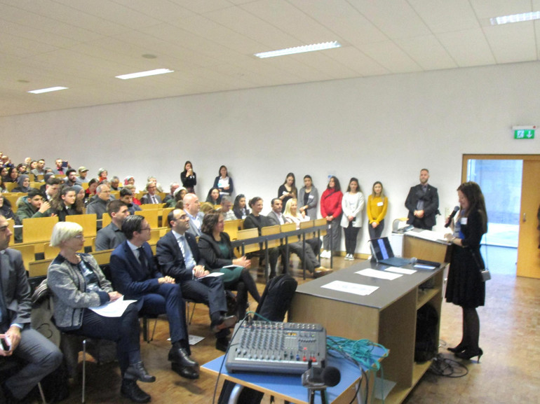 Eğitim fuarına büyük ilgi