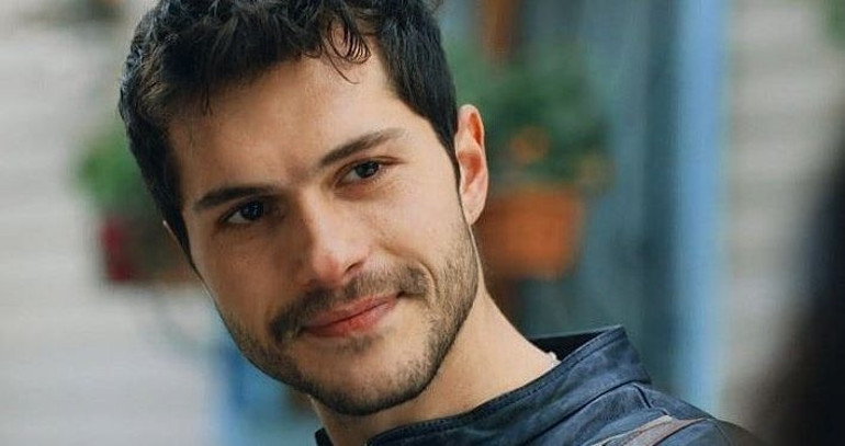 Alperen Duymaz, öğretmen sevgilisi Kübra Kelkit ile gizlice evlendi