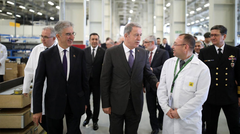 Son dakika... Bakan Akardan Yunanistana sert tepki: 16 adayı silahlandırıyor