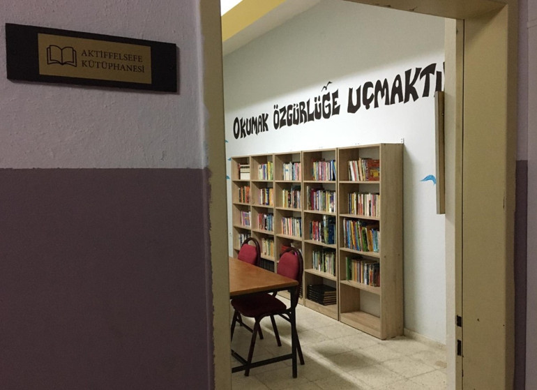 Aktiffelsefeden kütüphane kurulumu