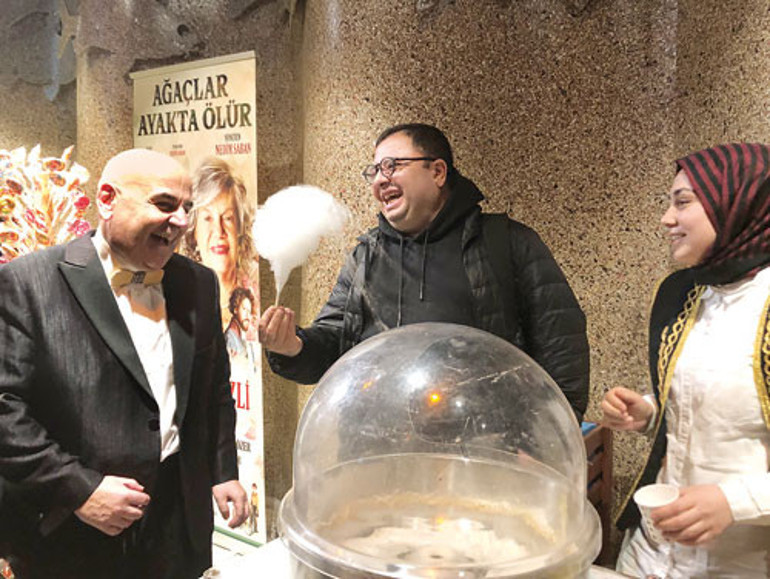 Edebiyatımızın hanımefendisinin dönüşü