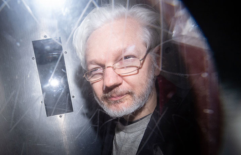Assange için ‘özgürlük’ istediler