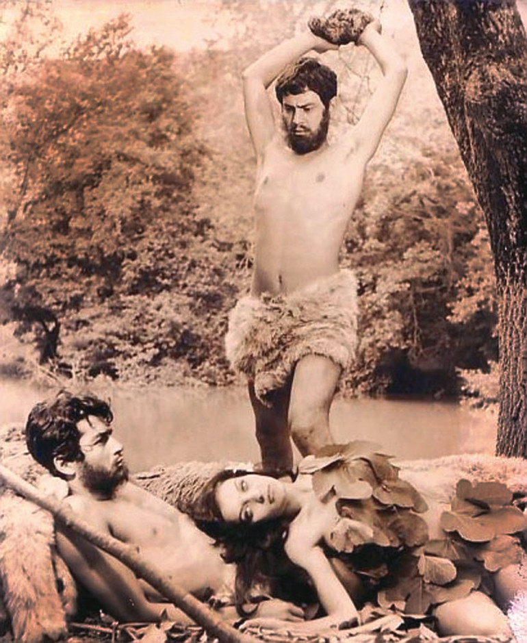 Yaradılışta bir de gay ve üçlü aşk hiyakesi varmış