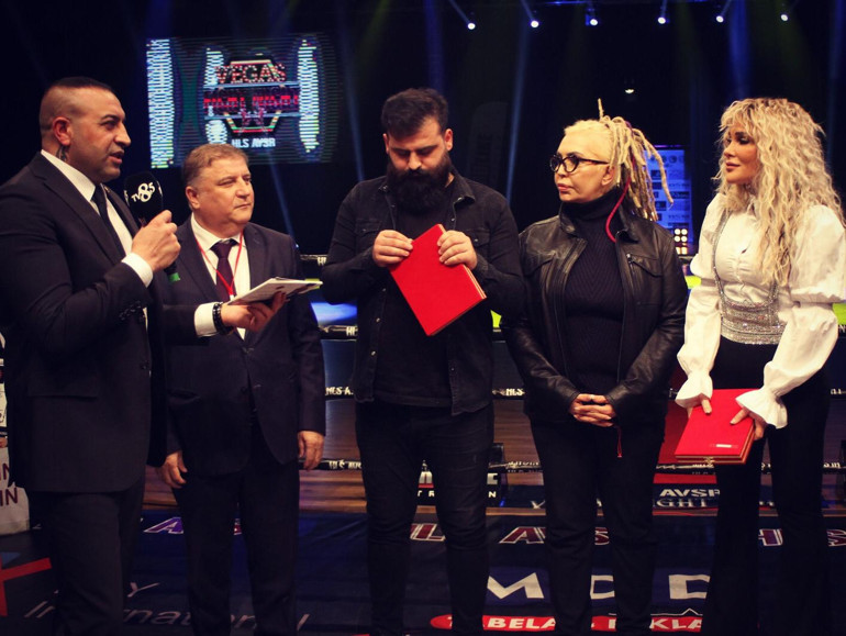 Muaythai Gala Gecesi nefesleri kesti