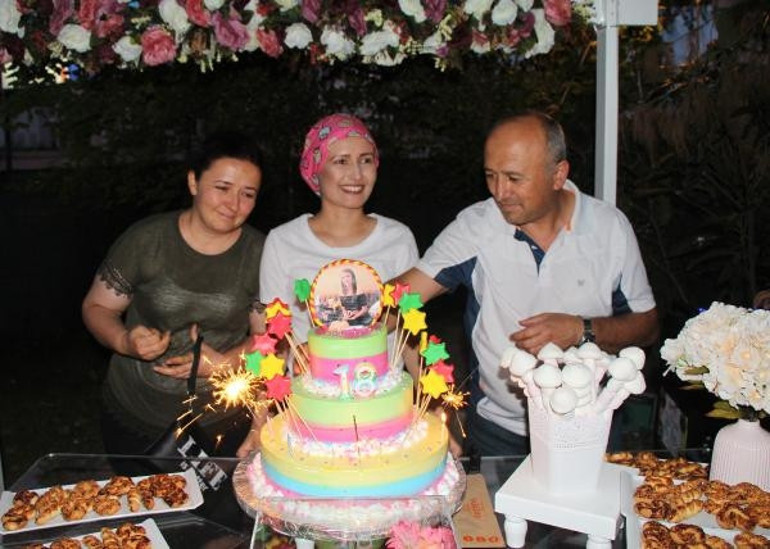 İrem Ayvalı 2.5 yıldır kanserle mücadele ediyordu... Kahreden haber...