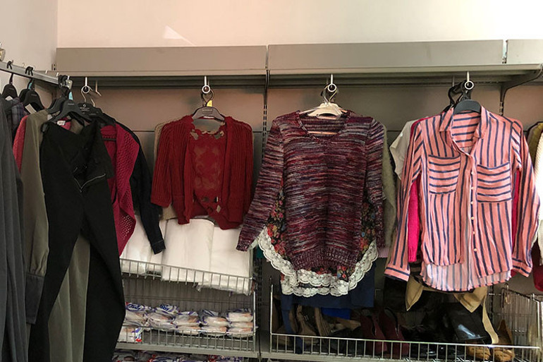 Herkesin alışveriş yapamadığı, para geçmeyen bir market...