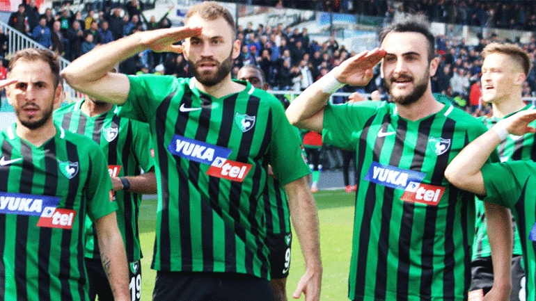 Mustafa Yumlu: Kefenimi giydim. Beni İdlibe gönderin