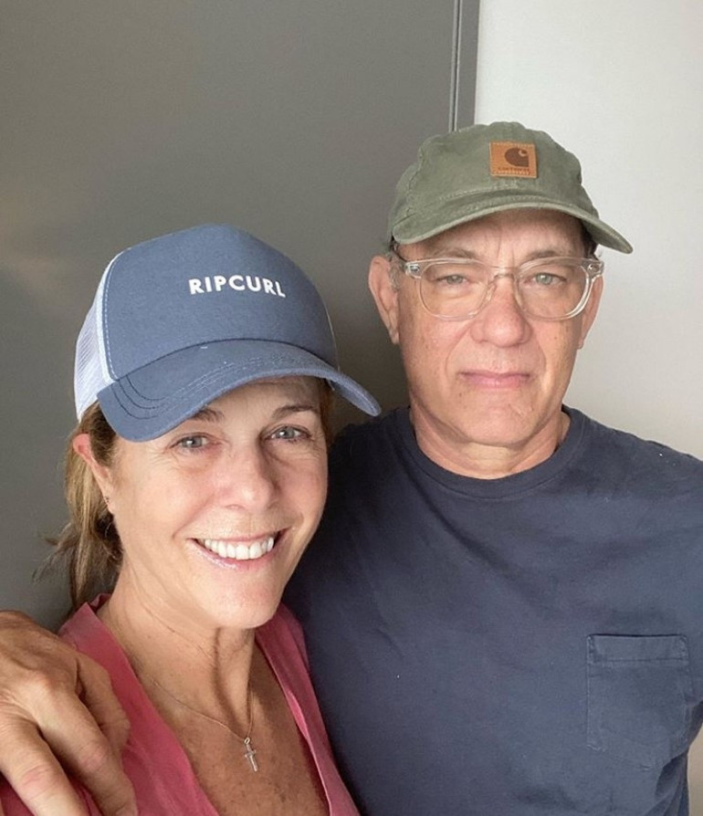Corona virüse yakalandığını açıklayan Tom Hanks ve eşinden ilk fotoğraf
