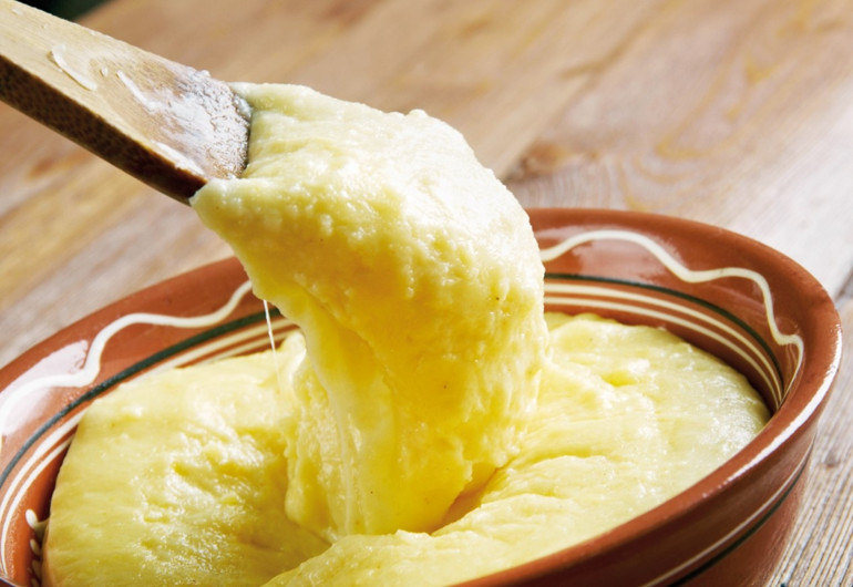 Okkalı kahvaltı geleneği çay kültürüyle başladı