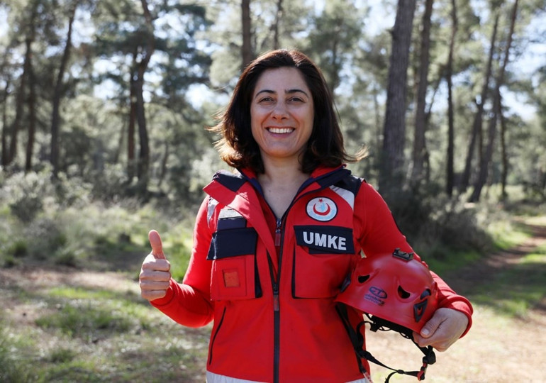 Zirve tutkunu dağcı Semra Keskinin yeni hedefi ölüm dağı