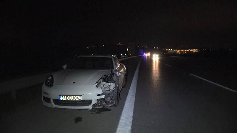 Bursada otobanda otomobilin çarptığı yaya öldü