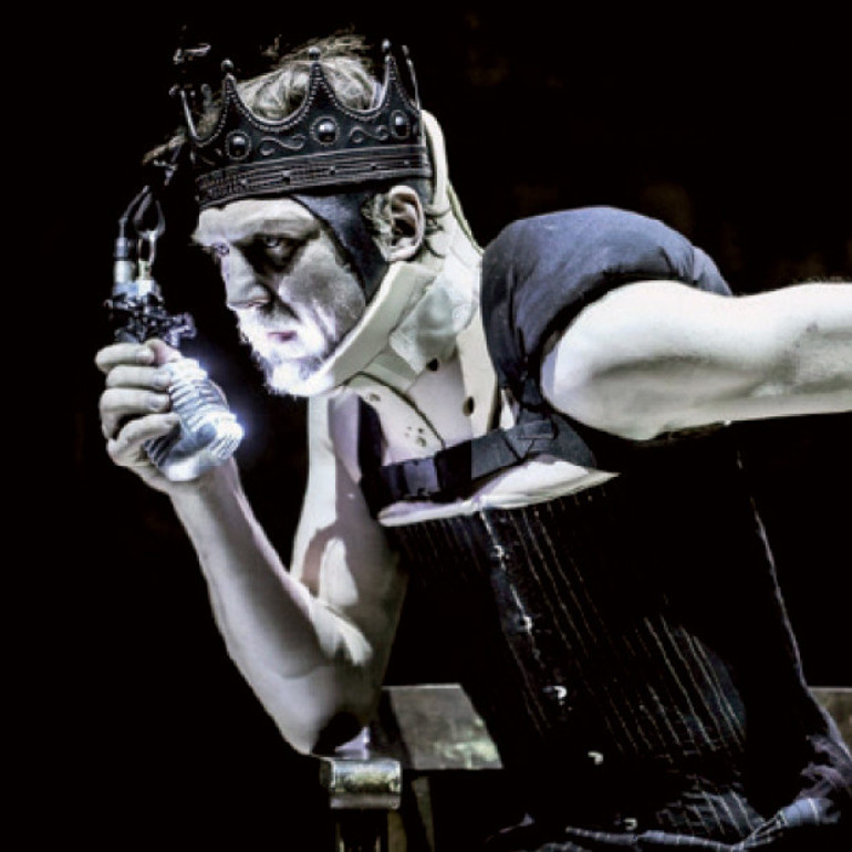 Sonra açılacak perde...