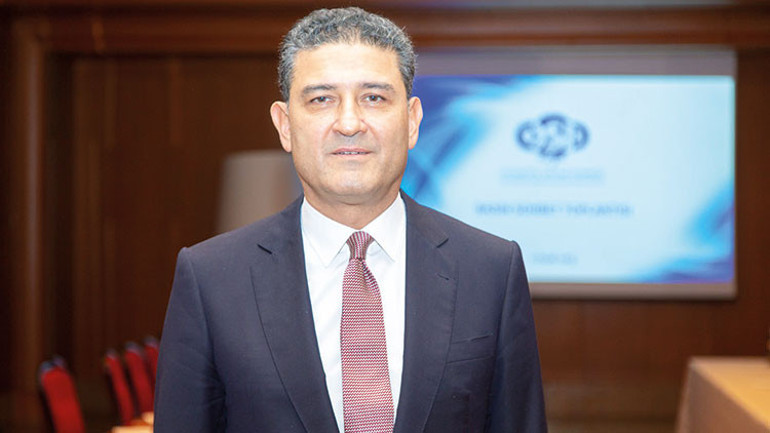 Az hasarla atlatabiliriz