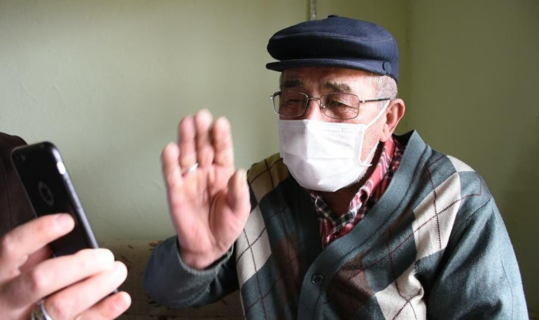 Kampanyaya her yaştan bağış