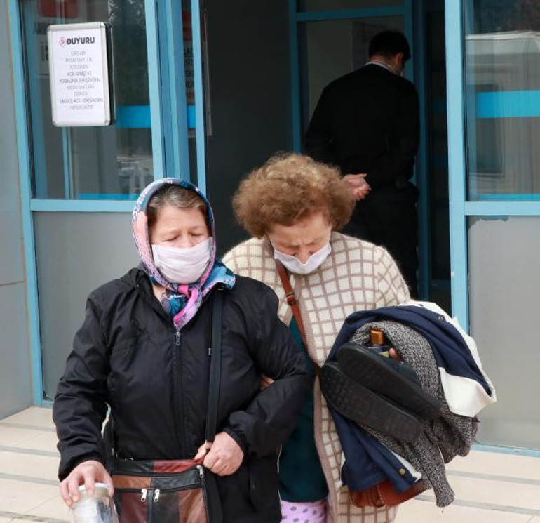 Silahlı saldırıda yaralanan belediye başkanı ve eşi taburcu oldu