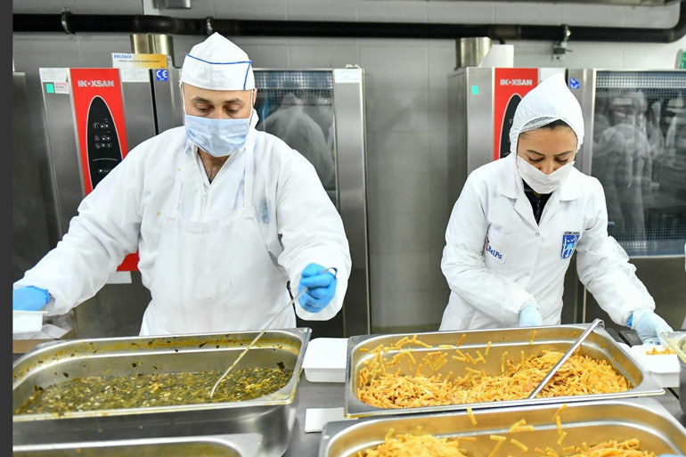 Evlere sıcak yemek servisi