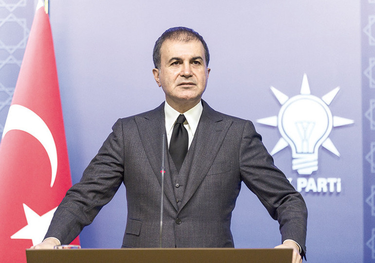 Sosyal medyada siyasi fırtına
