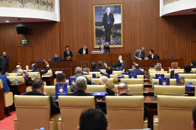4 grup başkanvekili ne diyor Meclis öncesi son mesajlar