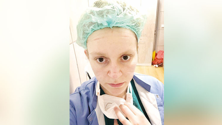 Bakan Koca Hemşireler Gününü böyle kutladı: Hepsi birer kahraman