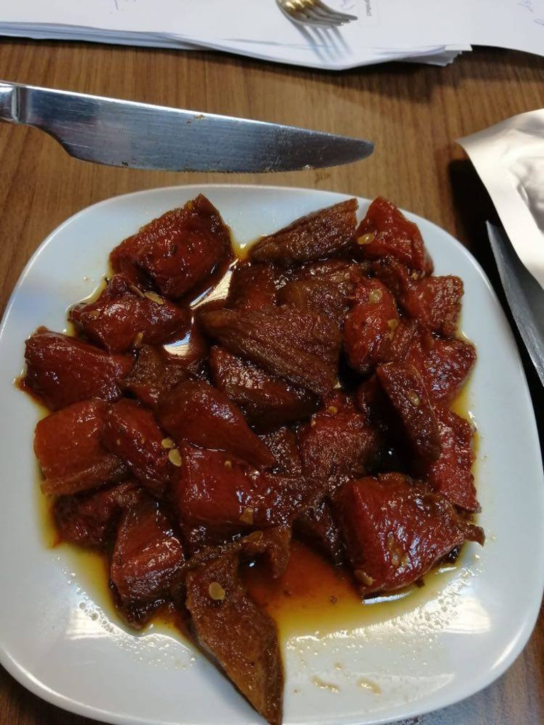 Türkiyenin ilk sebze bazlı vegan eti İzmirden