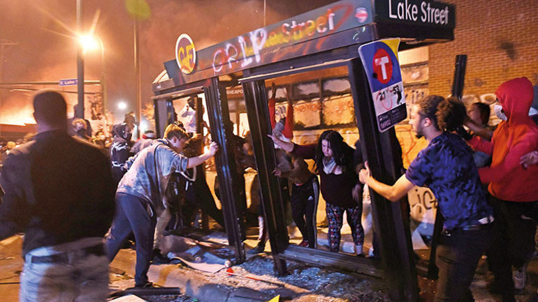 Twitter’dan Trump’ın o sözlerine sansür: Yağma başlarsa ateş açarız