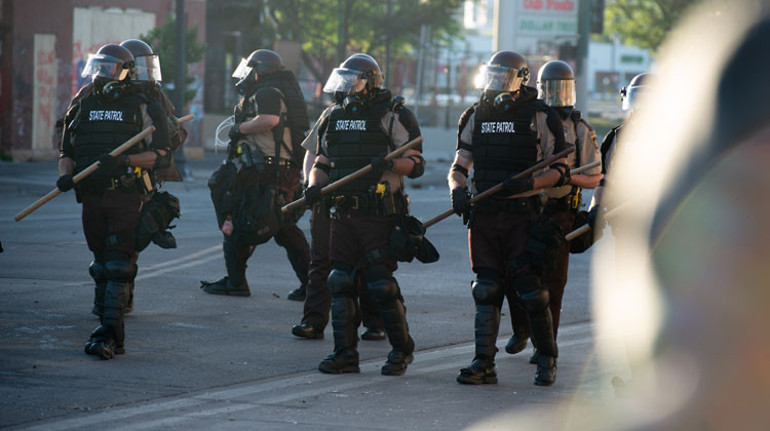 Öfke dinmedi, ABDde olaylar büyüyor... Talimat verildi: 4 saat içinde...