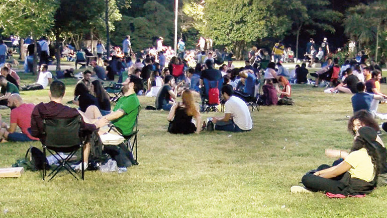 Yanlış ve hızlı mı normalleşiyoruz