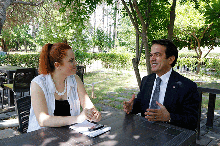 ‘100 YILLIK ÖYKÜDE HEP ANTALYA VAR’