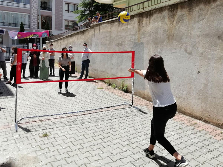 Minikler için spor malzemesi