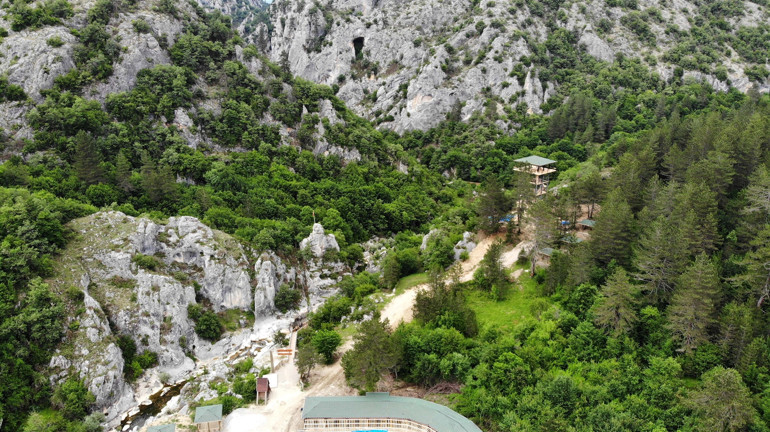 Horma Kanyonuna yapılan yeni yatırımlar hizmet için gün sayıyor