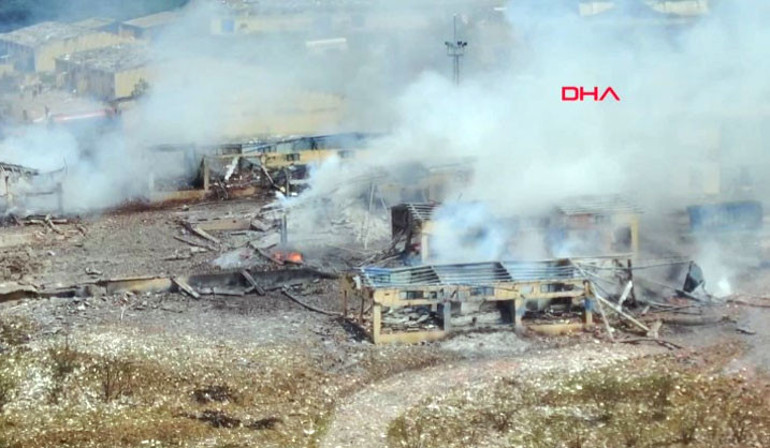 Son dakika haberi: Sakaryada havai fişek fabrikasında patlama Bakan Koca son durumu açıkladı...