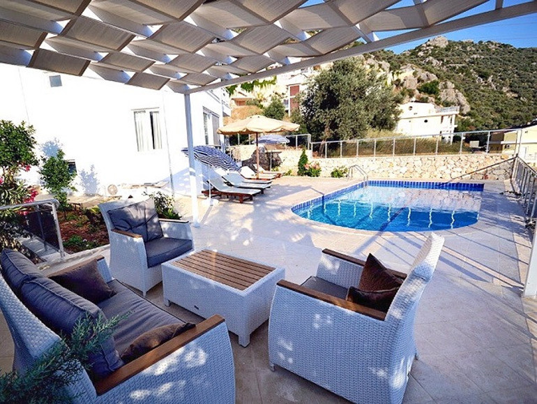 Bu yaz Kalkan’ı keşfetmenin tam zamanı…