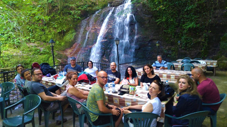 Hafta sonunun oksijeni bol en g&uuml;zel adresi: N&uuml;zhetiye Şelalesi