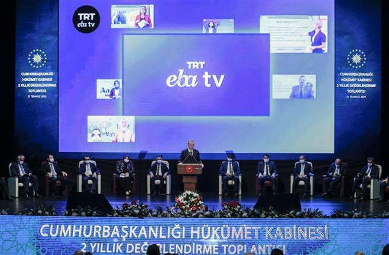 Son dakika... Cumhurbaşkanı Erdoğan: Hakkını söke söke alan bir ülke olarak devam edeceğiz