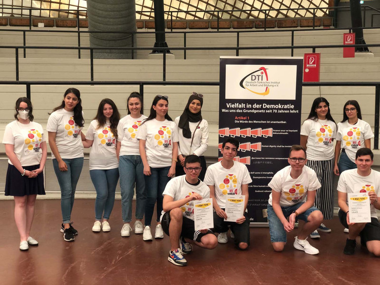 DTI-Schülerpreis ‘Demokrasi Farklılık Ödülleri’ sahiplerini buldu