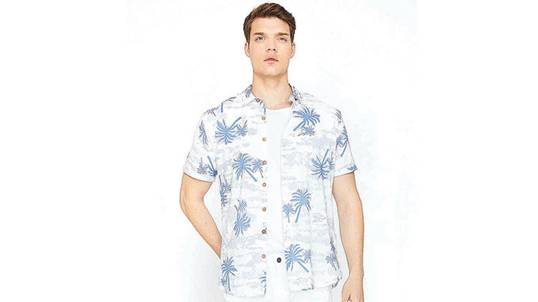 Neşeli ve şık: Hawaii gömlekler
