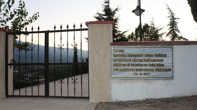 Şehitler tepesini boş bırakmayan köyde asırlık gurur